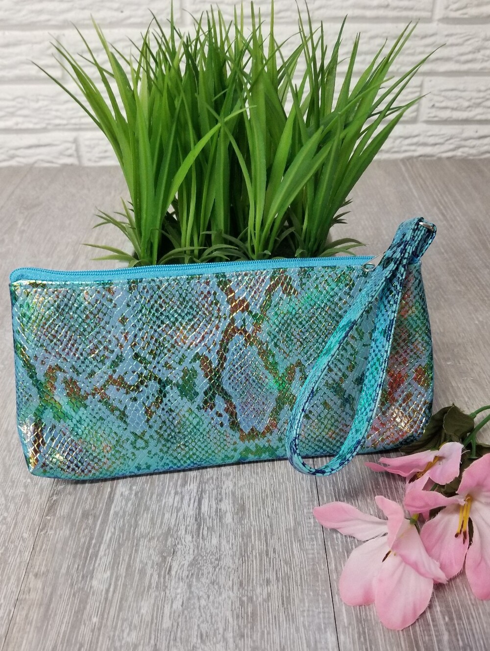 Turquoise Snakeskin Print Wristlet